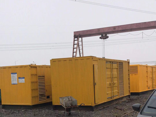 运城100kw柴油发电机组每小时油耗？