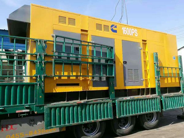 运城测量水冷式机油散热器密封件尺寸时的注意事项有哪些？