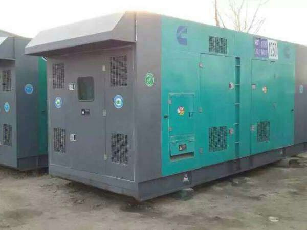 运城合同中关于工期延误的责任如何界定和处理？